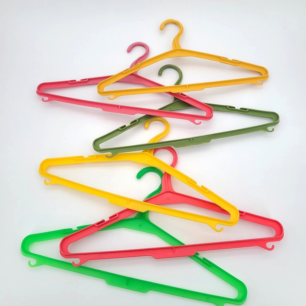 Lot of 6 Vintage Retro 15" Plastic Clothes Hangers, 60s/70s Green, Yellow, Pink